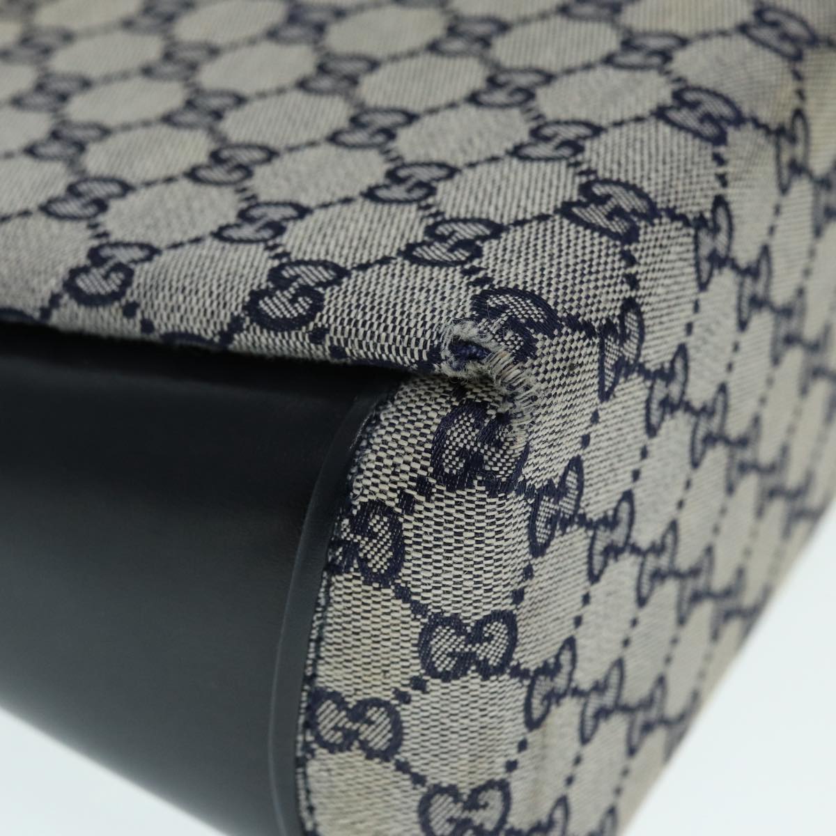GUCCI GG Canvas Hand Bag Navy Gold ep5687