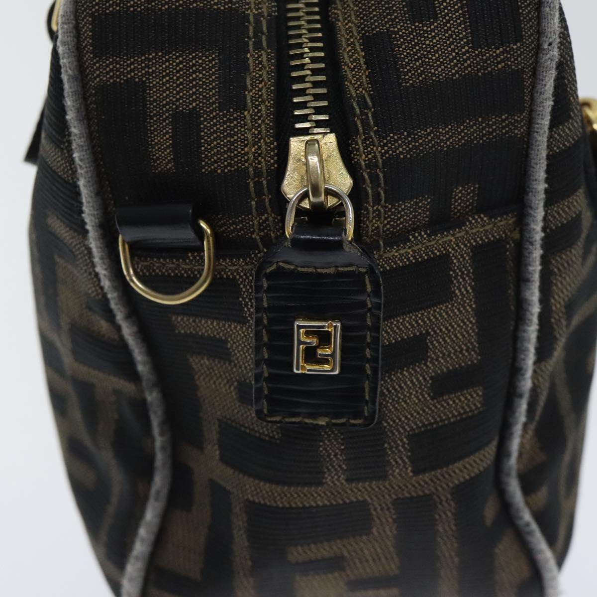 FENDI Zucca Canvas Hand Bag Brown Black ep5979