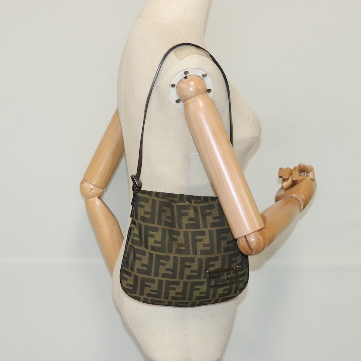 FENDI Zucca Canvas Hand Bag Brown Black Silver ep6060