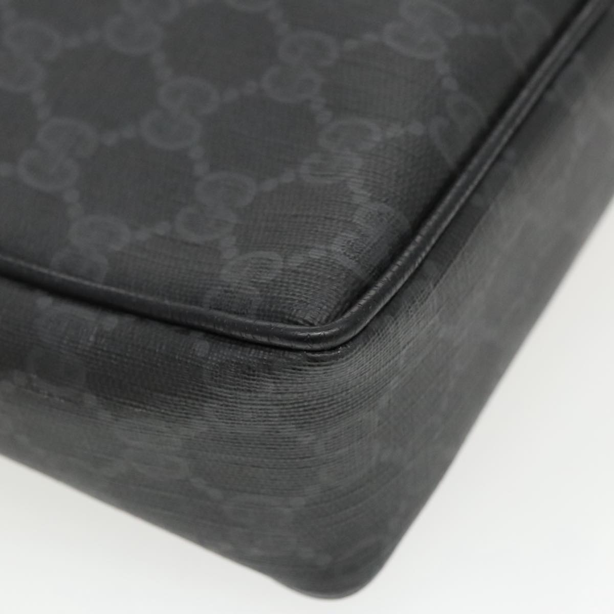 GUCCI GG Supreme Clutch Bag PVC Black Gold 156 01 033 ep6292