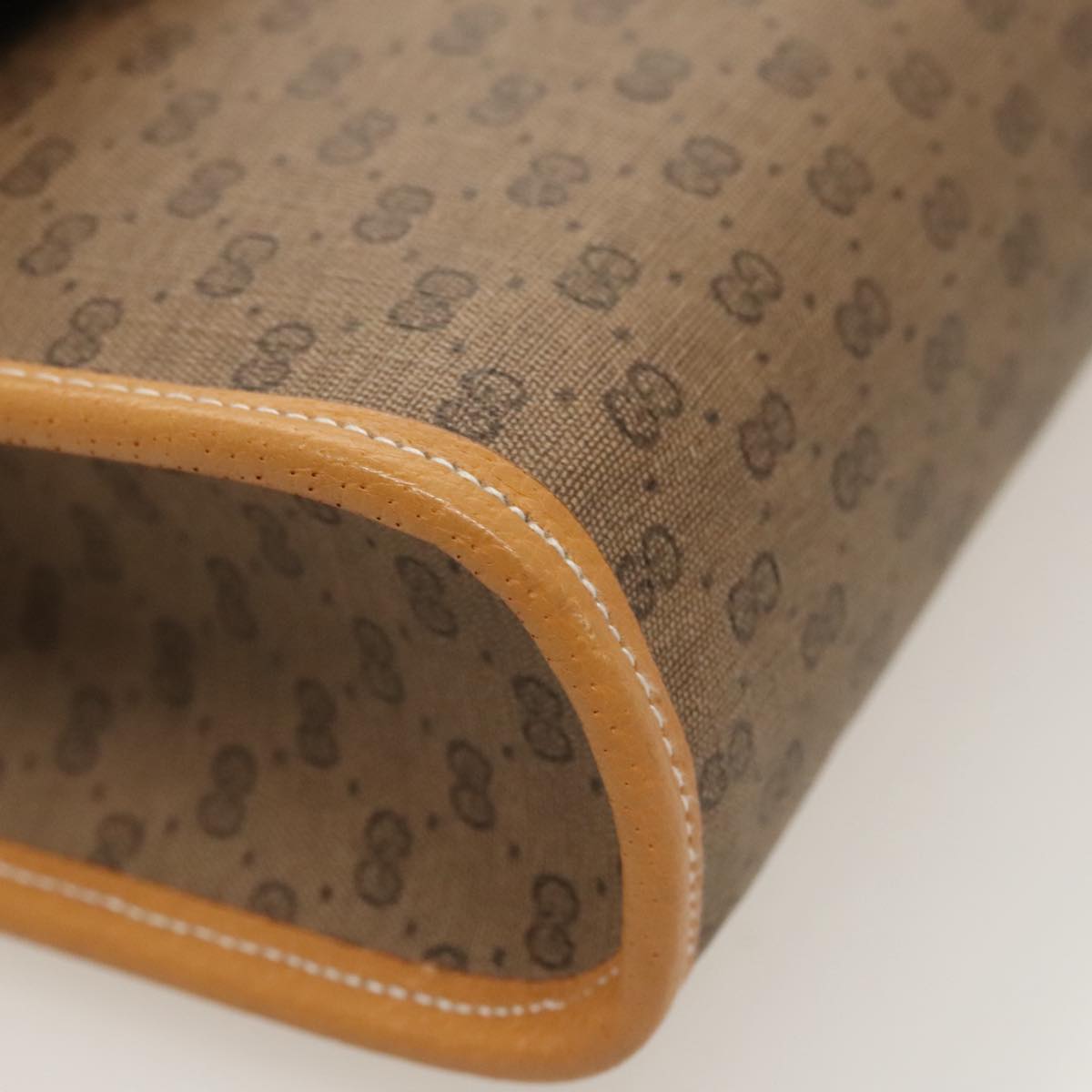 GUCCI Micro GG Supreme Shoulder Bag PVC Beige Gold ep6309