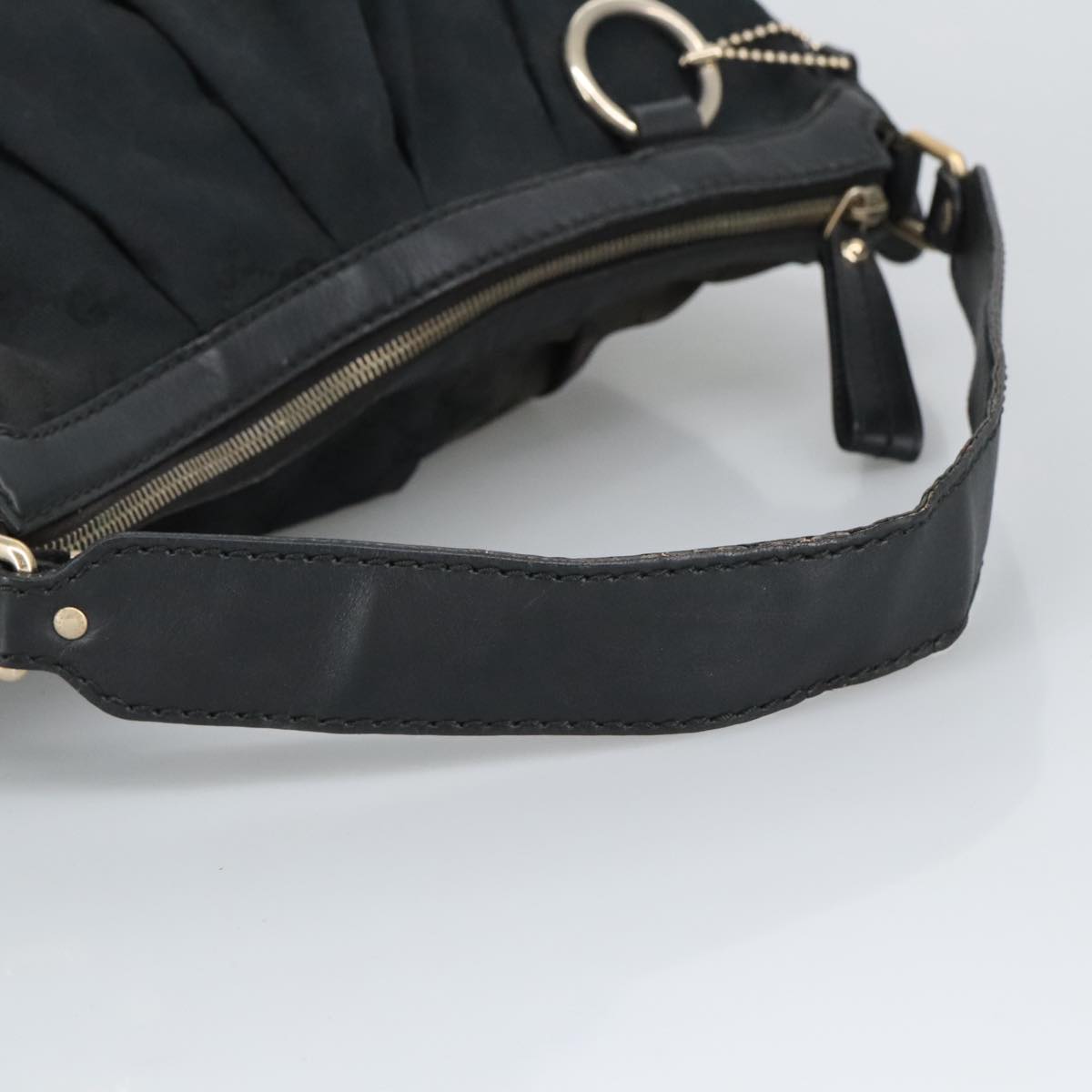 GUCCI GG Canvas Shoulder Bag Black Gold 232955 ep6310