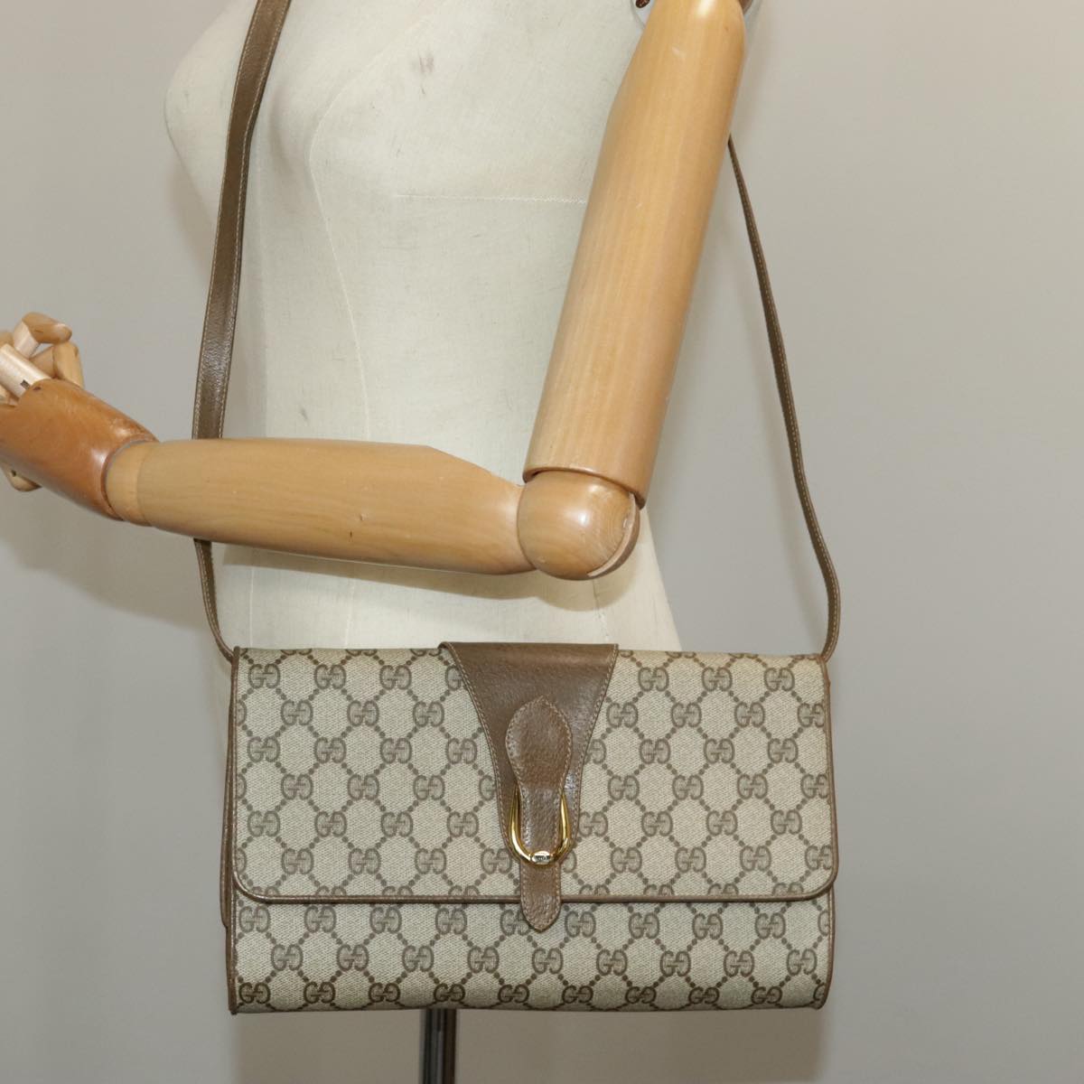 GUCCI GG Supreme Shoulder Bag PVC Beige Gold 904 02 050 ep6356