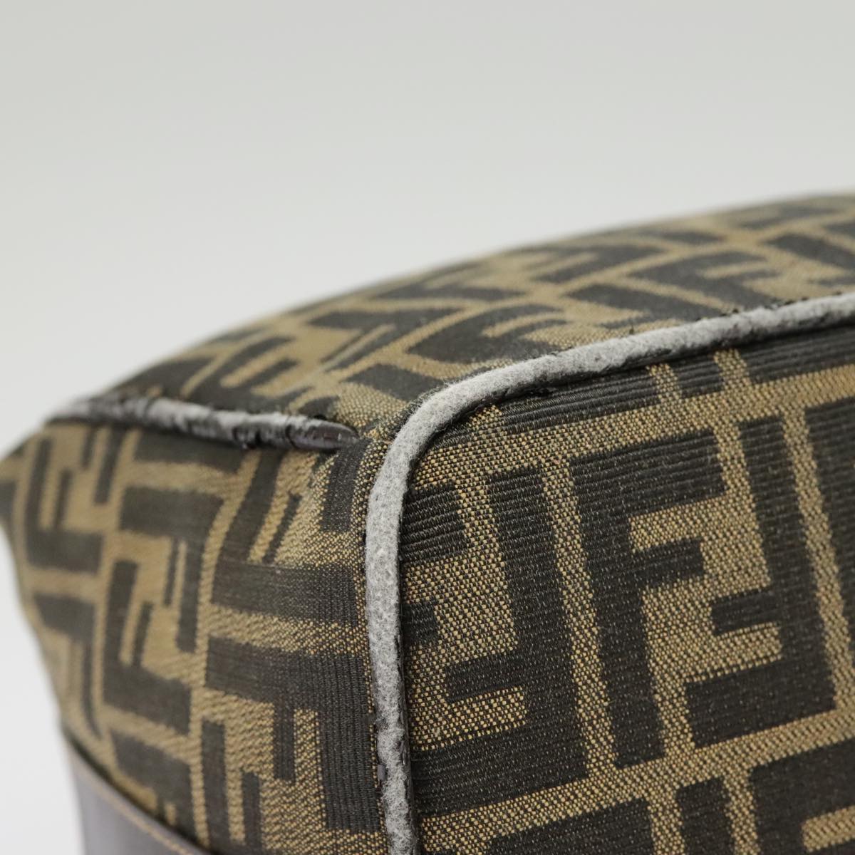 FENDI Zucca Canvas Hand Bag Brown Black gold ep6483