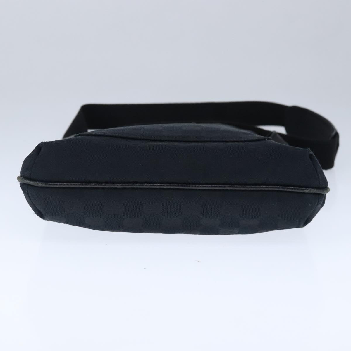 GUCCI GG Canvas Shoulder Bag Black 122793 ep6514