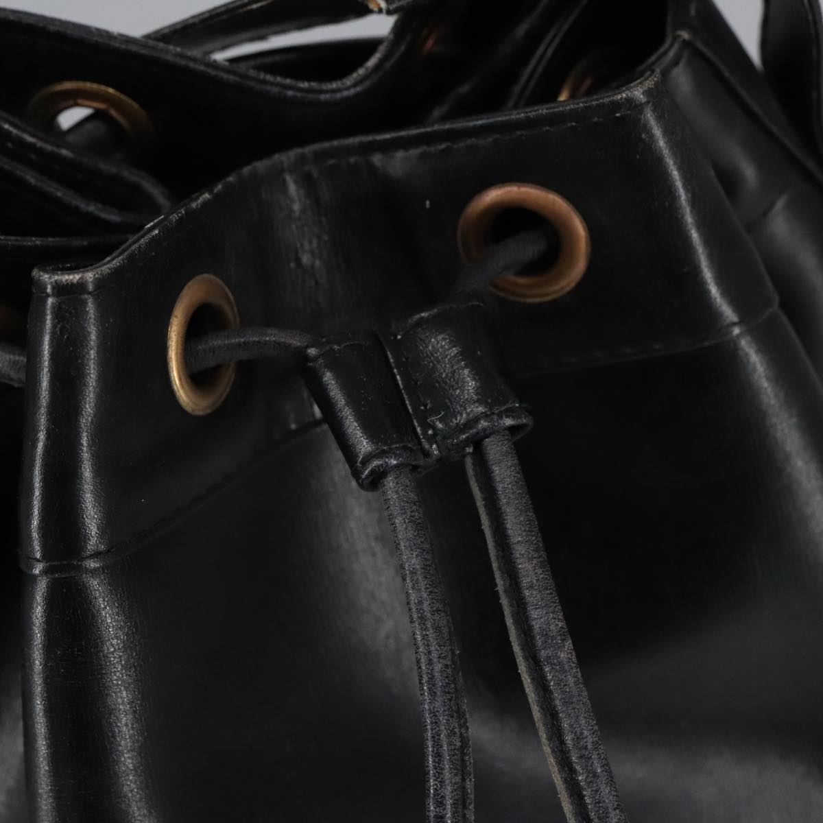 GUCCI Shoulder Bag Leather Black Gold ep6571