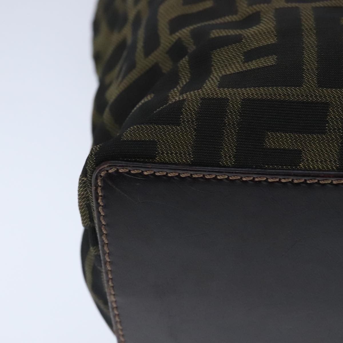 FENDI Zucca Canvas Hand Bag Brown Black ep6607