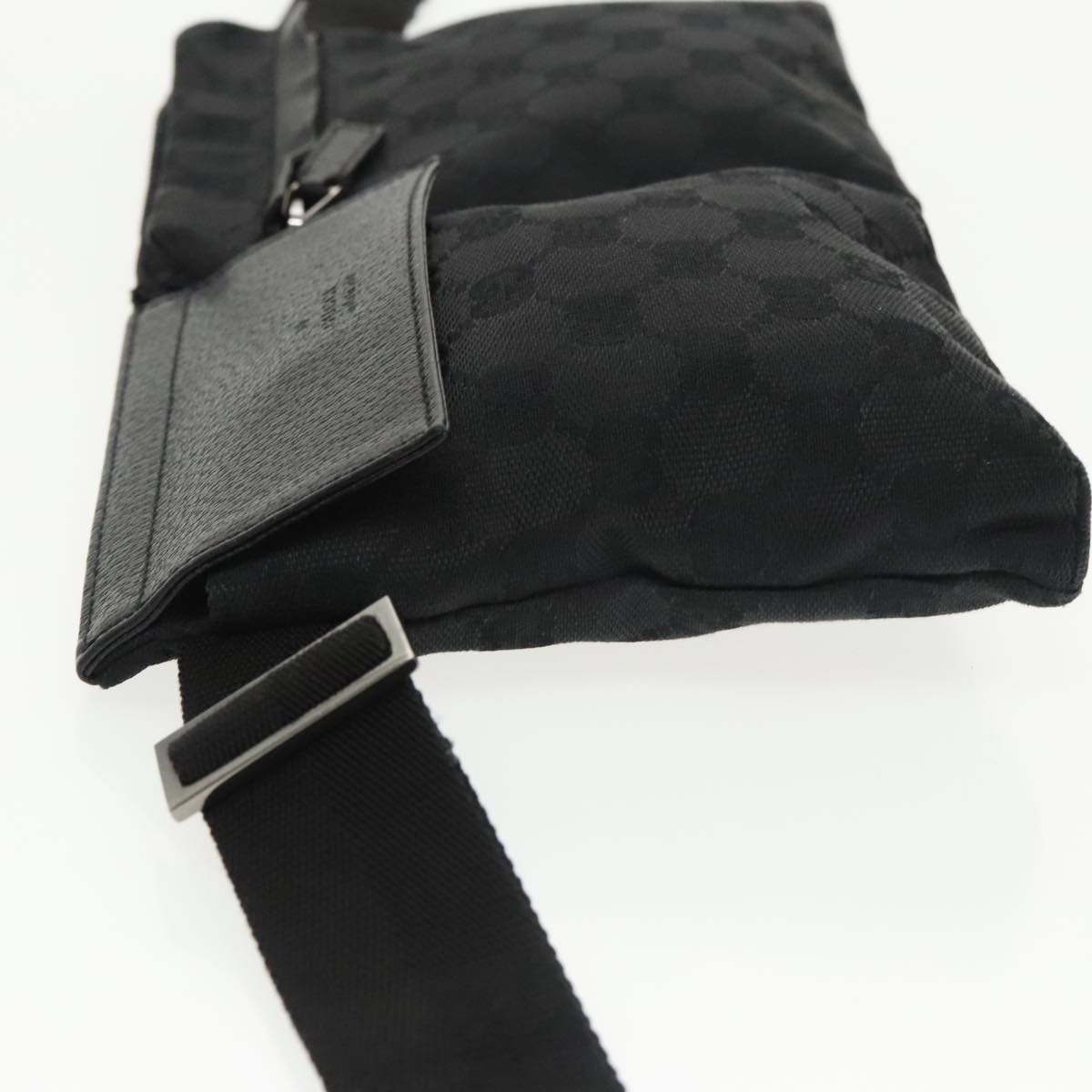 GUCCI GG Canvas Waist bag Black Silver 28566 ep6648