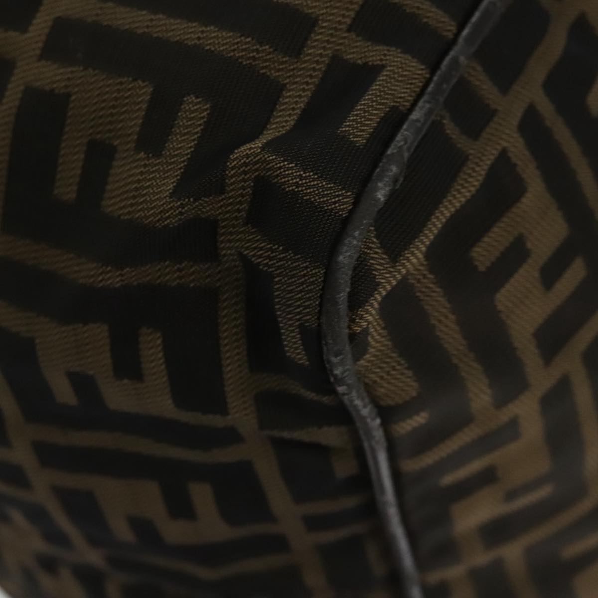 FENDI Zucca Canvas Tote Bag Khaki ep6785