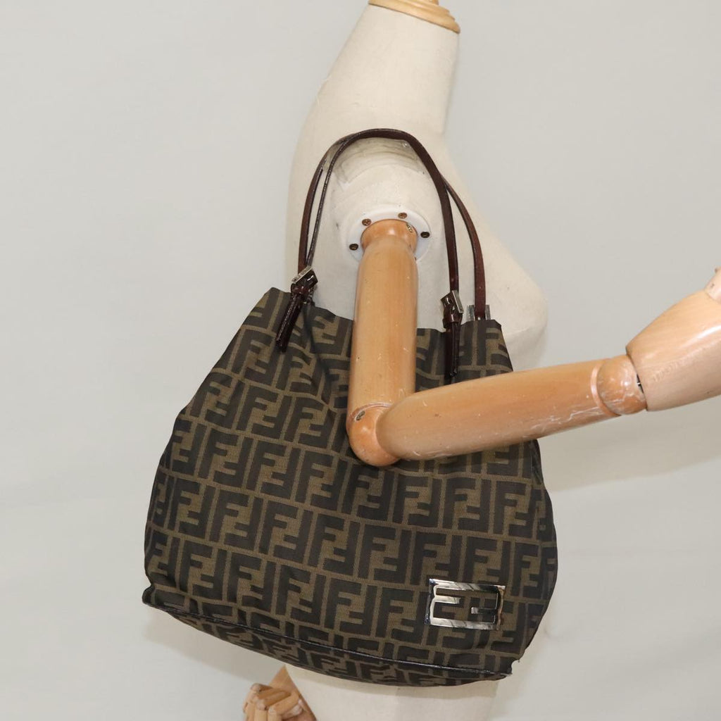 FENDI Zucca Canvas Tote Bag Khaki ep6785