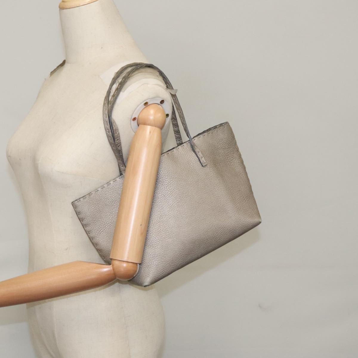 FENDI Celeria Hand Bag Leather Silver ep7070
