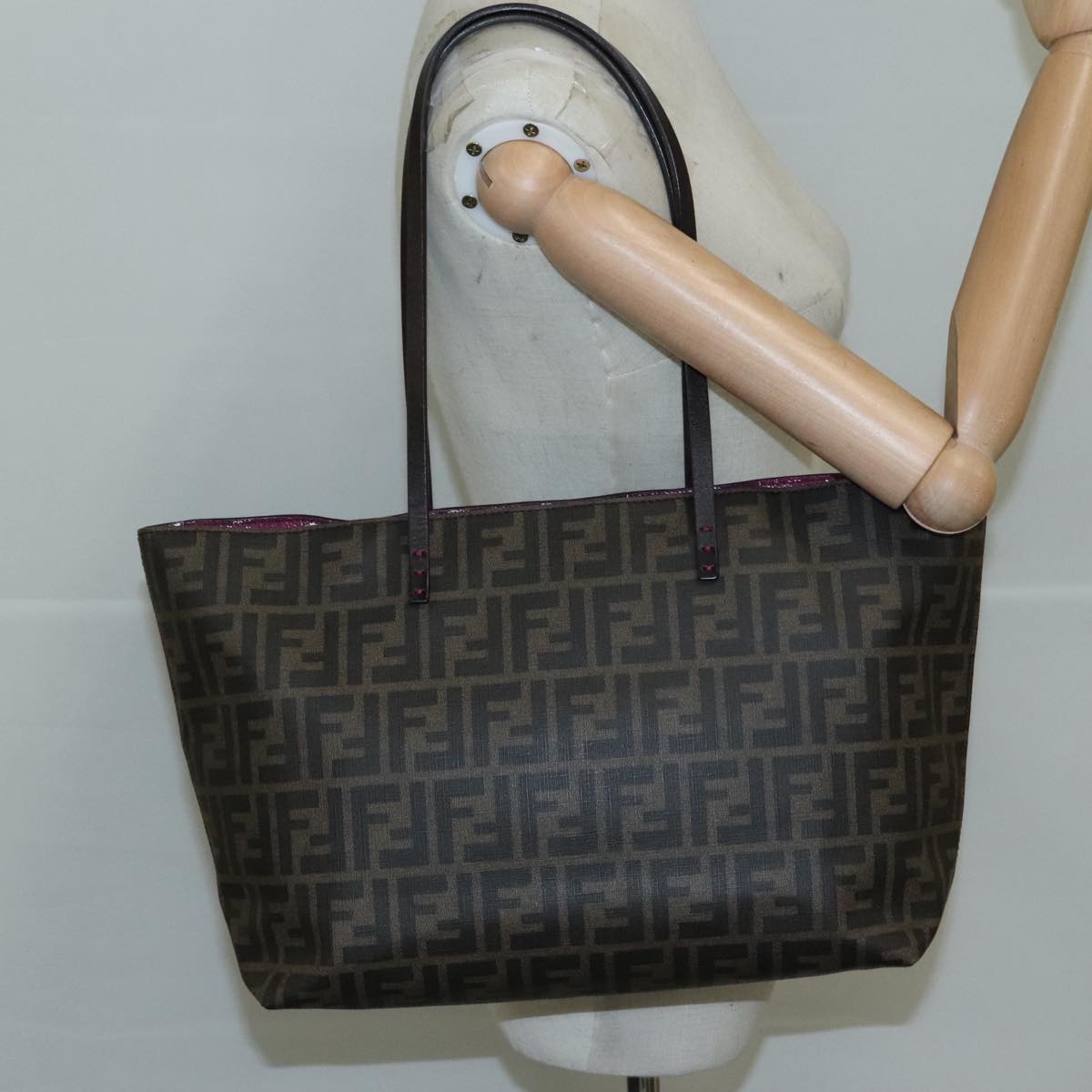 FENDI Zucca Canvas Tote Bag Brown Black ep7127