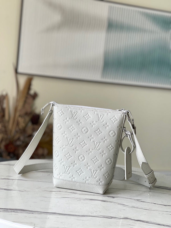 Fashion Lu-Vi bags - 4740