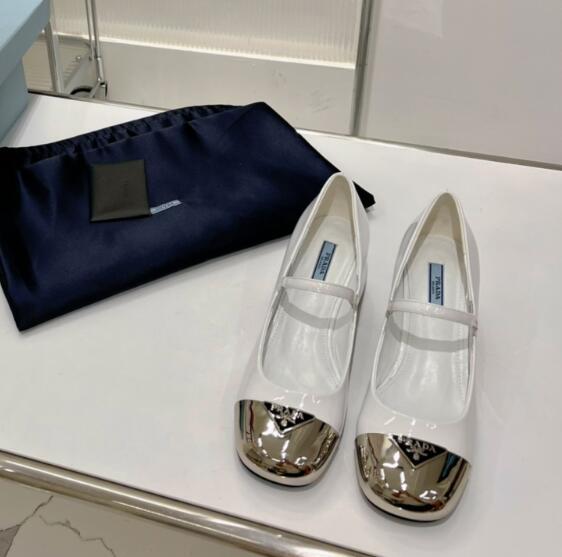 GlamyWomen Shoes - 396
