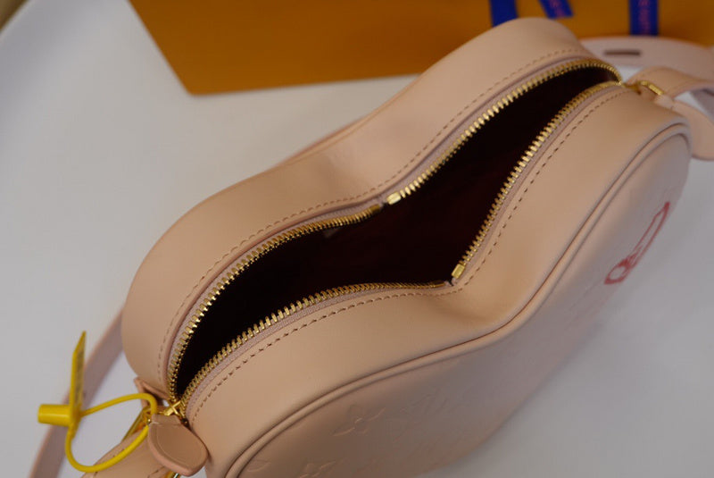 LOV2 Bags - Luxurious Bags  1521