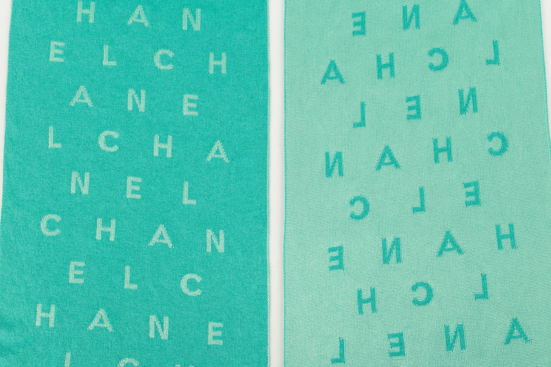 ÃƒÆ’Ã¢â‚¬Â°charpe verte Chanel