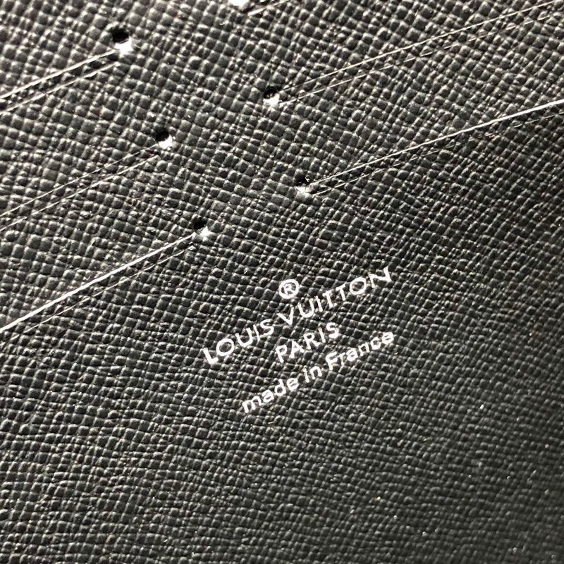 LOV2 Bags - Luxurious Bags  2319