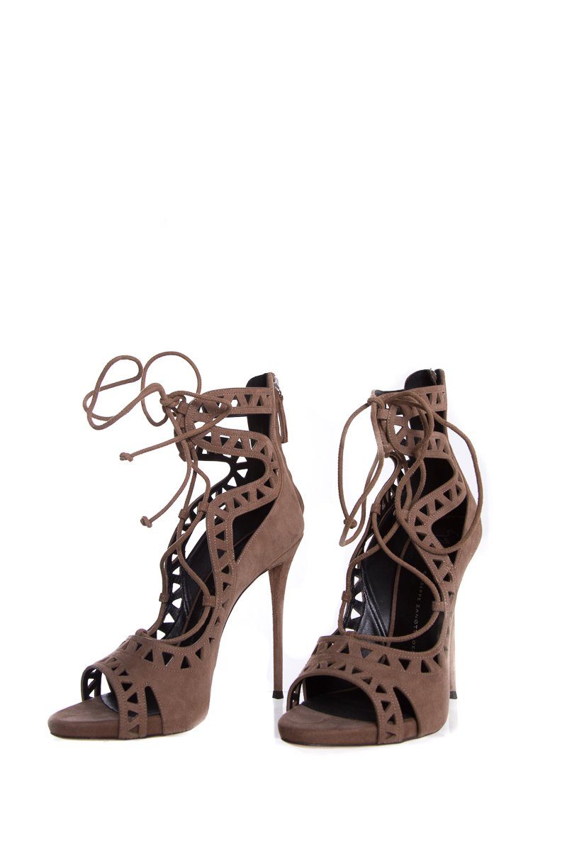 Giuseppe Zanotti Tan Heels SZ 40