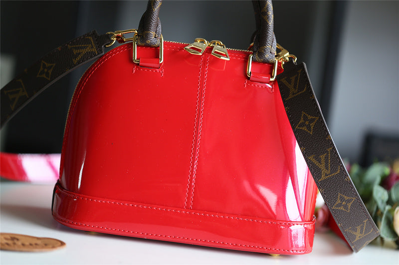 Glami-is - LOV Lady Bags - 1933