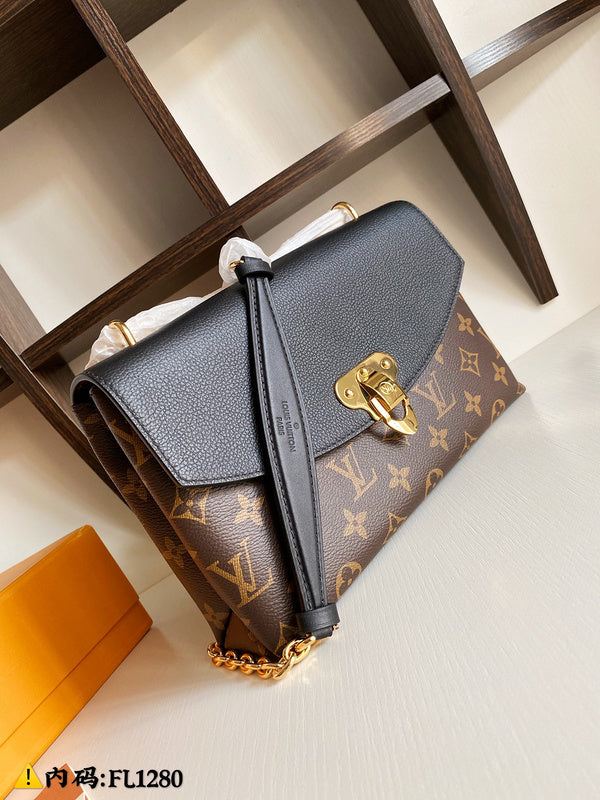 LOV2 Bags - Luxurious Bags  2649
