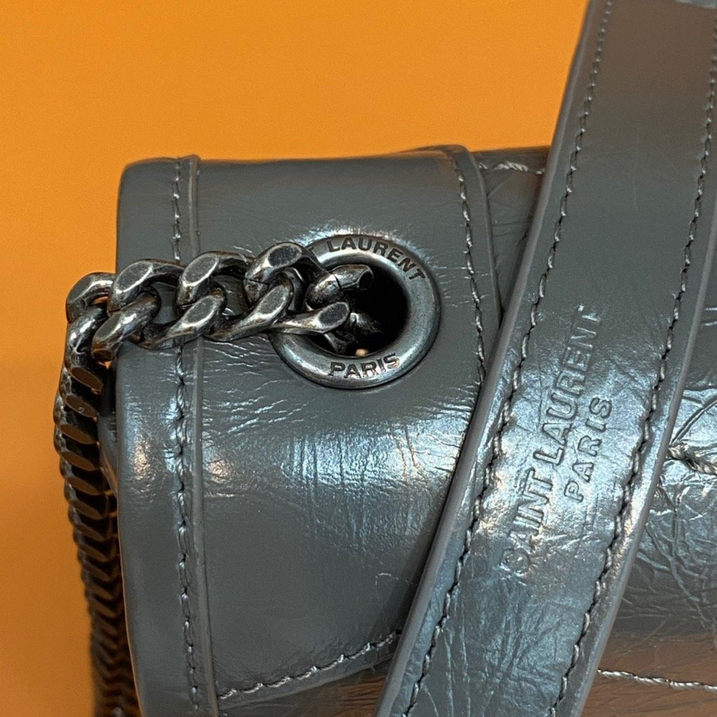 GLAMI Niki Wallets On Chain Storm For Women 7.5in/19cm