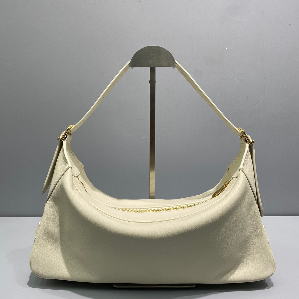 GLAMI MeGLAMIum Romy In Supple White For Women 13in/34cm 197443DPJ.01RC