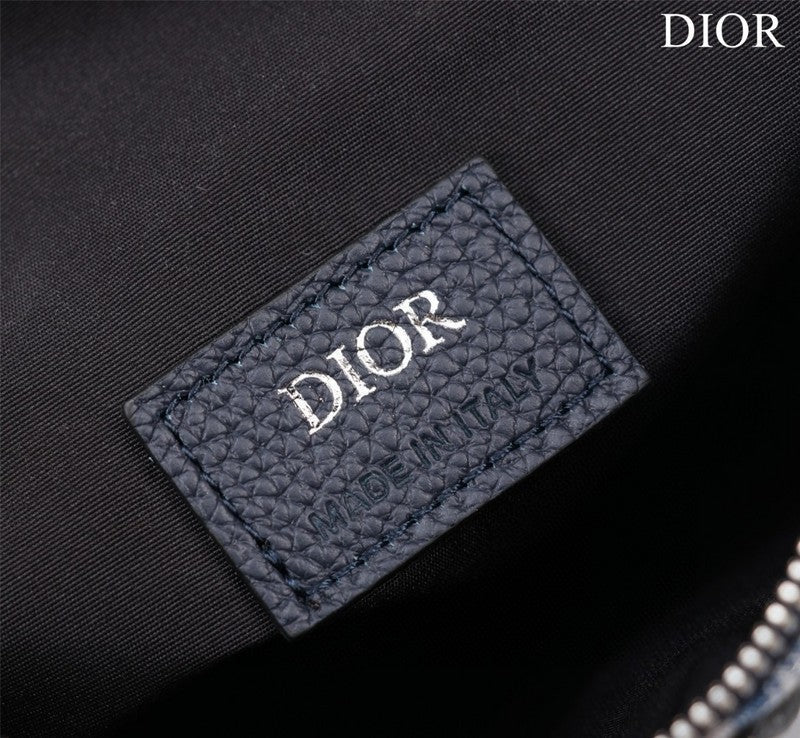 ELE - Dir Bags - 2013