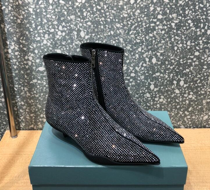 GlamyWomen Shoes - 599