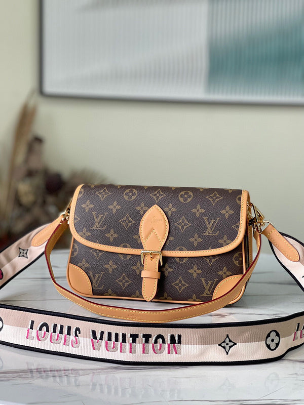 Fashion Lu-Vi bags - 5446