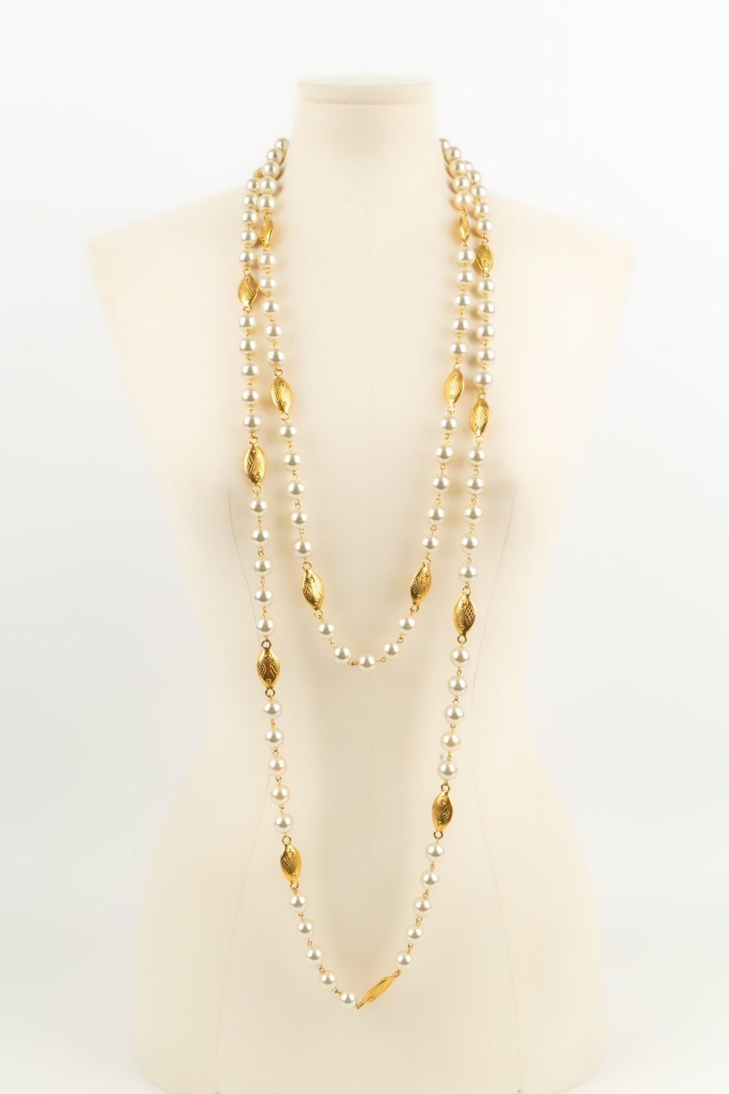 Collier "Poissons" Chanel Automne 2004