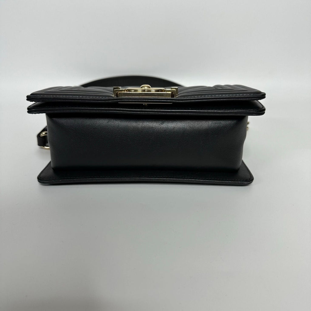Preloved Chanel Leboy bag Black color - NG102621