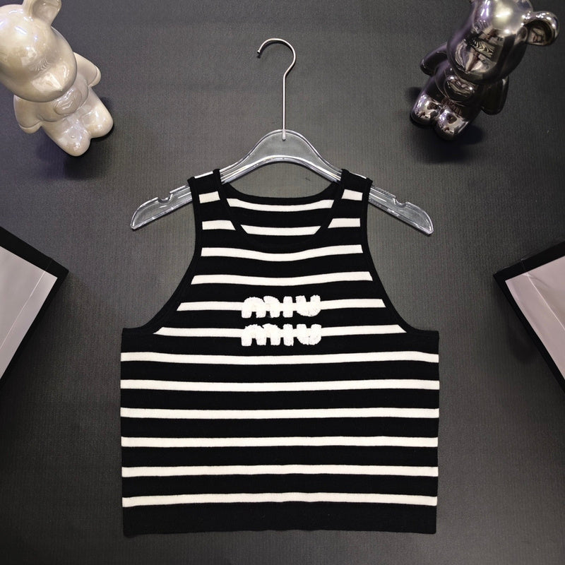 Glami - MMU Women Clothes - 033