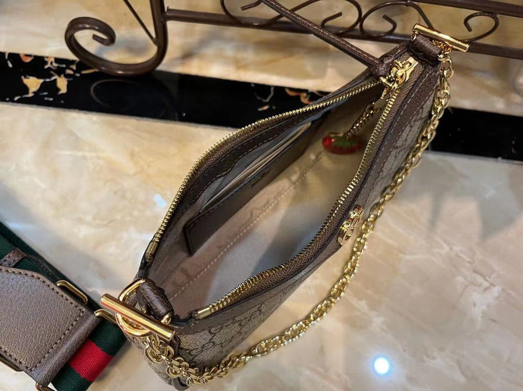 EN - New Bag GCI 479