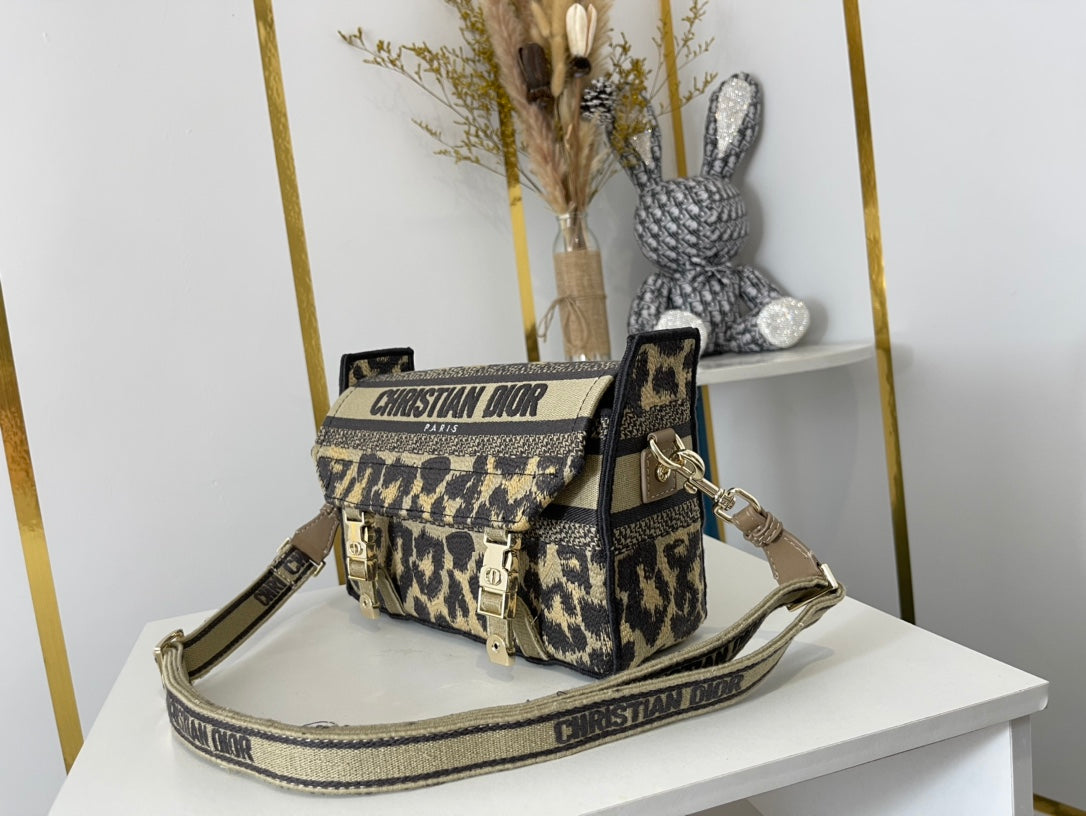 EN - New Lux Bags DIR 335