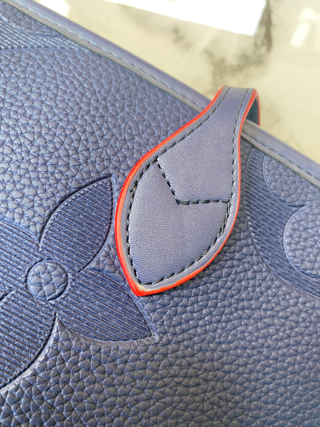 EN - Luxury Bags LUV 787