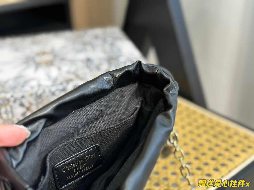 EN - Luxury Bags DIR 365