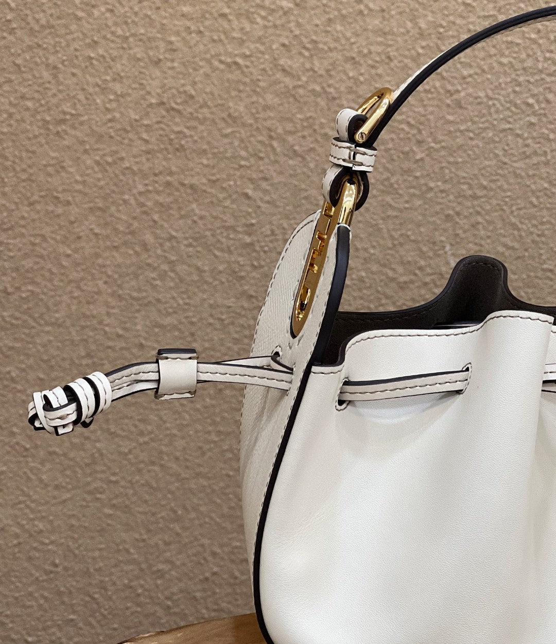 FI Pomodorino White Mini Bag For Woman 17cm/6.5in 8BS059AHWUF0VWM