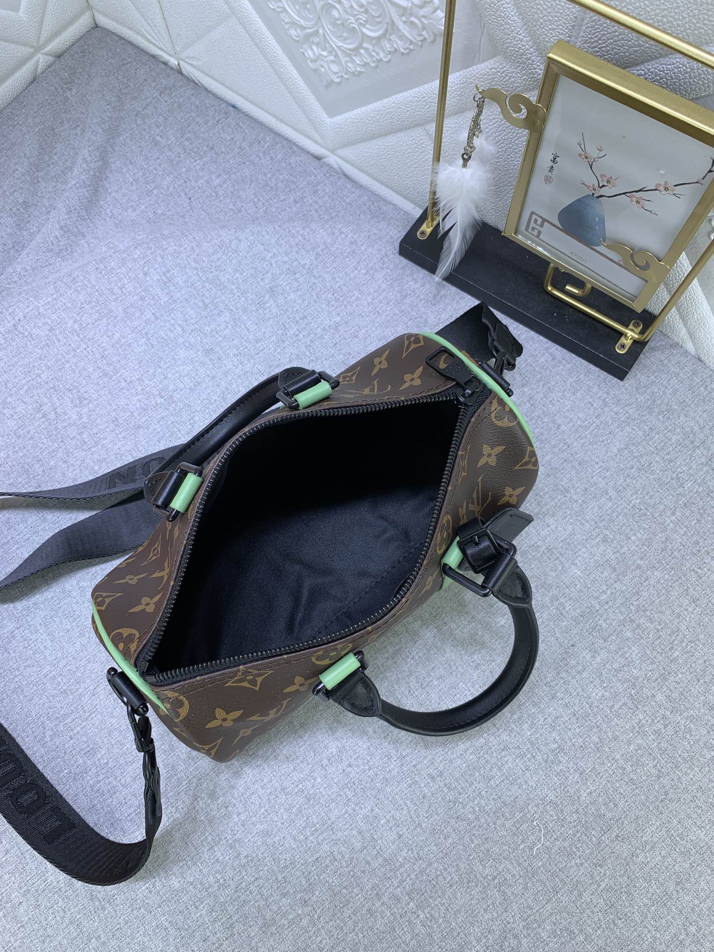 EN - Luxury Bags LUV 794