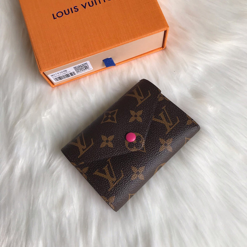 LOV2 Bags - Luxurious Bags  1657