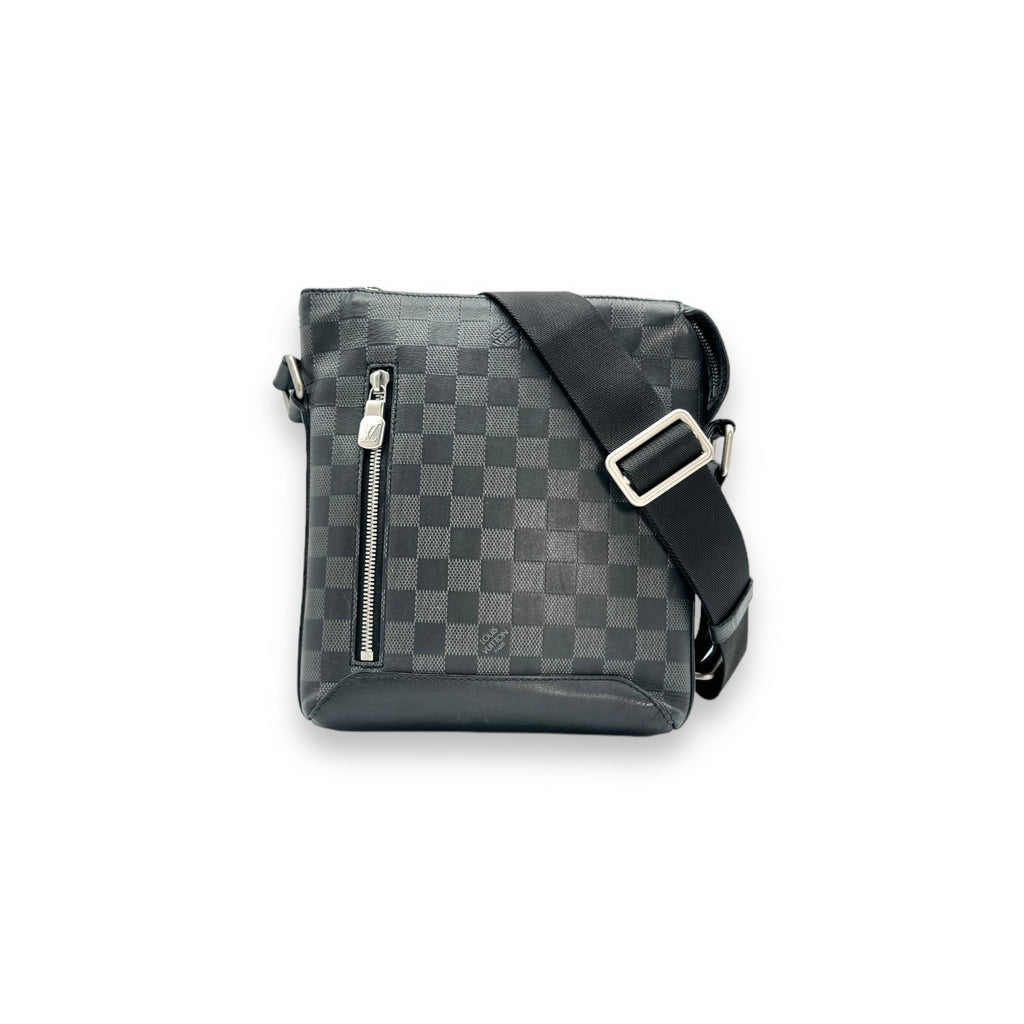 Louis Vuitton Damier Infini Discovery BB Messenger Onyx Bag