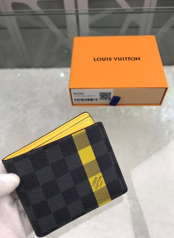 SAMC - Mix Wallets - 025