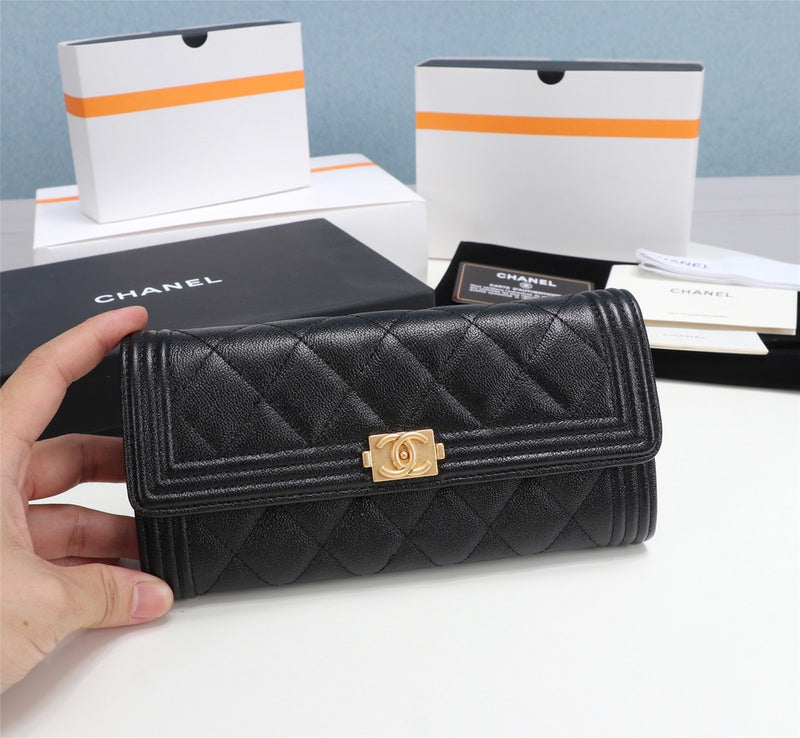 Glami-is - CHL Wallets - 150