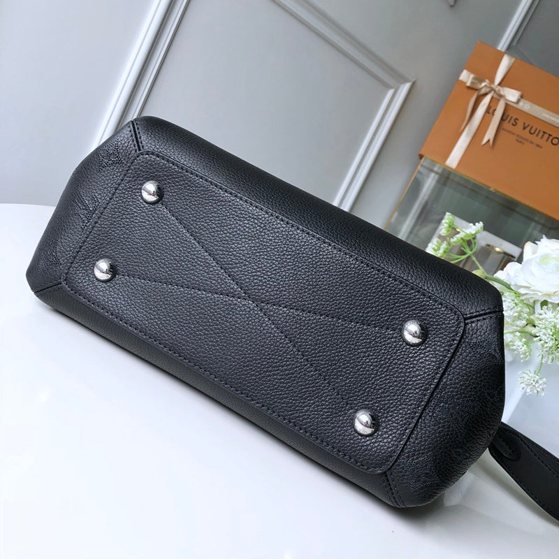 LOV2 Bags - Luxurious Bags  2614