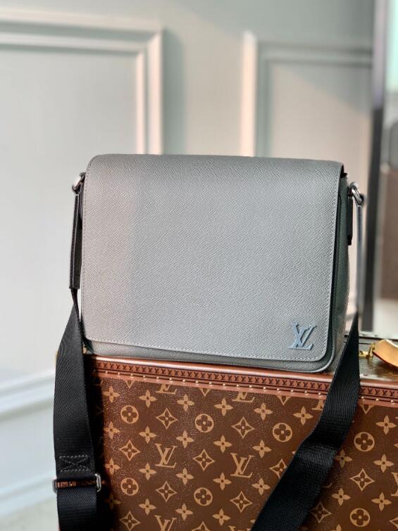 SAMC - LOV Bags - 1511