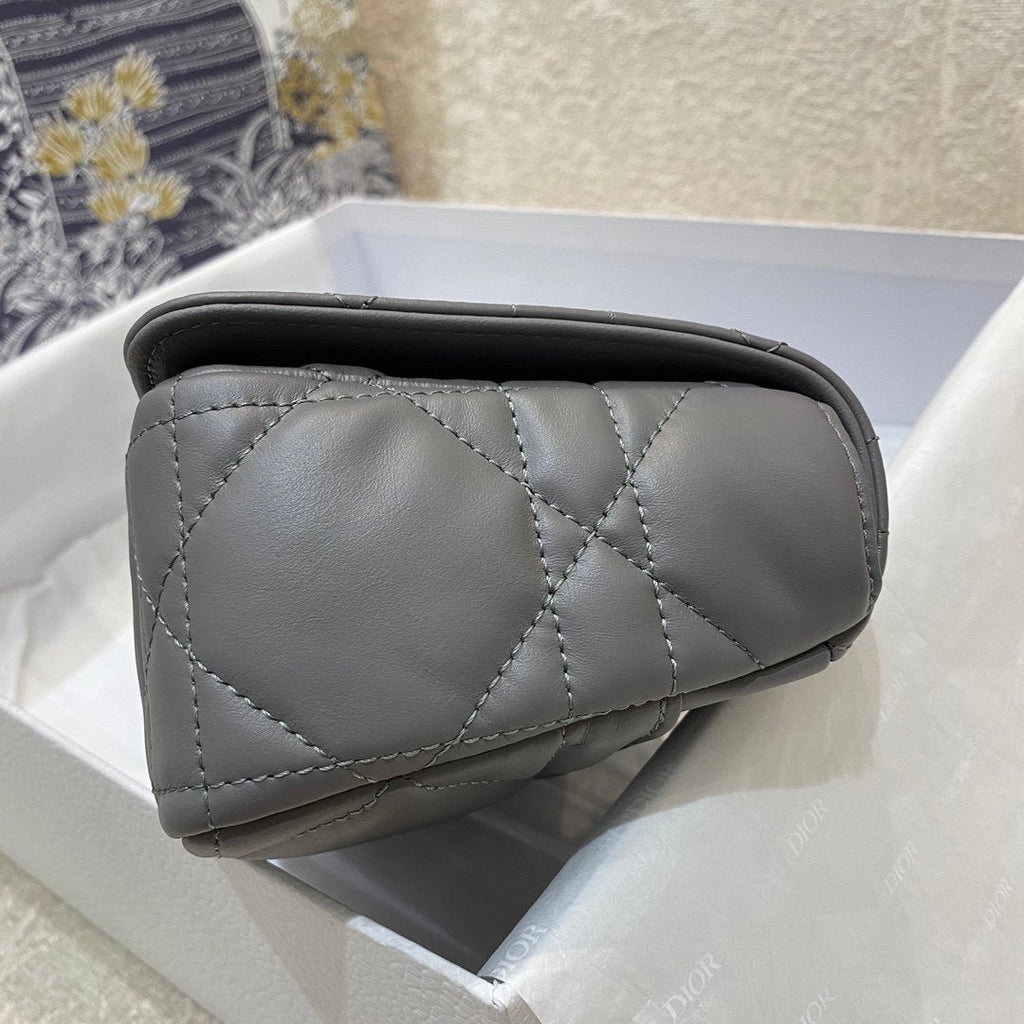 GLAMI Mini Caro Bag Gray Padded Macrocannage, Gray, For Women WomenÃ¢â‚¬â„¢s Handbags, Crossbody Bags, 20cm CD
