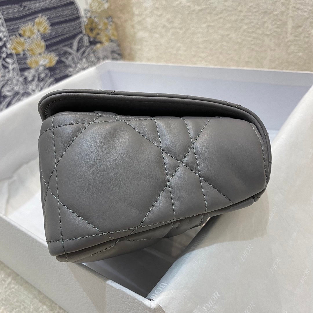 GLAMI Mini Caro Bag Gray Padded Macrocannage, Gray, For Women WomenÃ¢â‚¬â„¢s Handbags, Crossbody Bags, 20cm CD