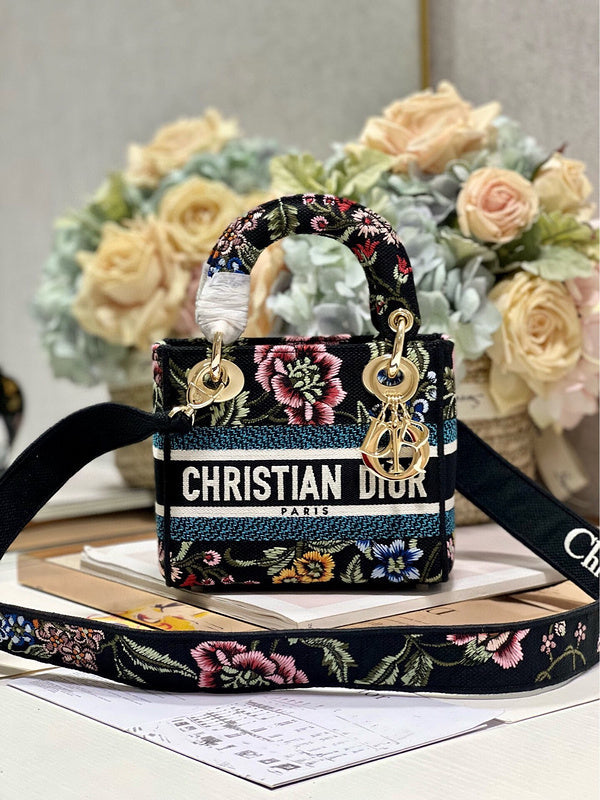 ELE - Dir Bags - 126