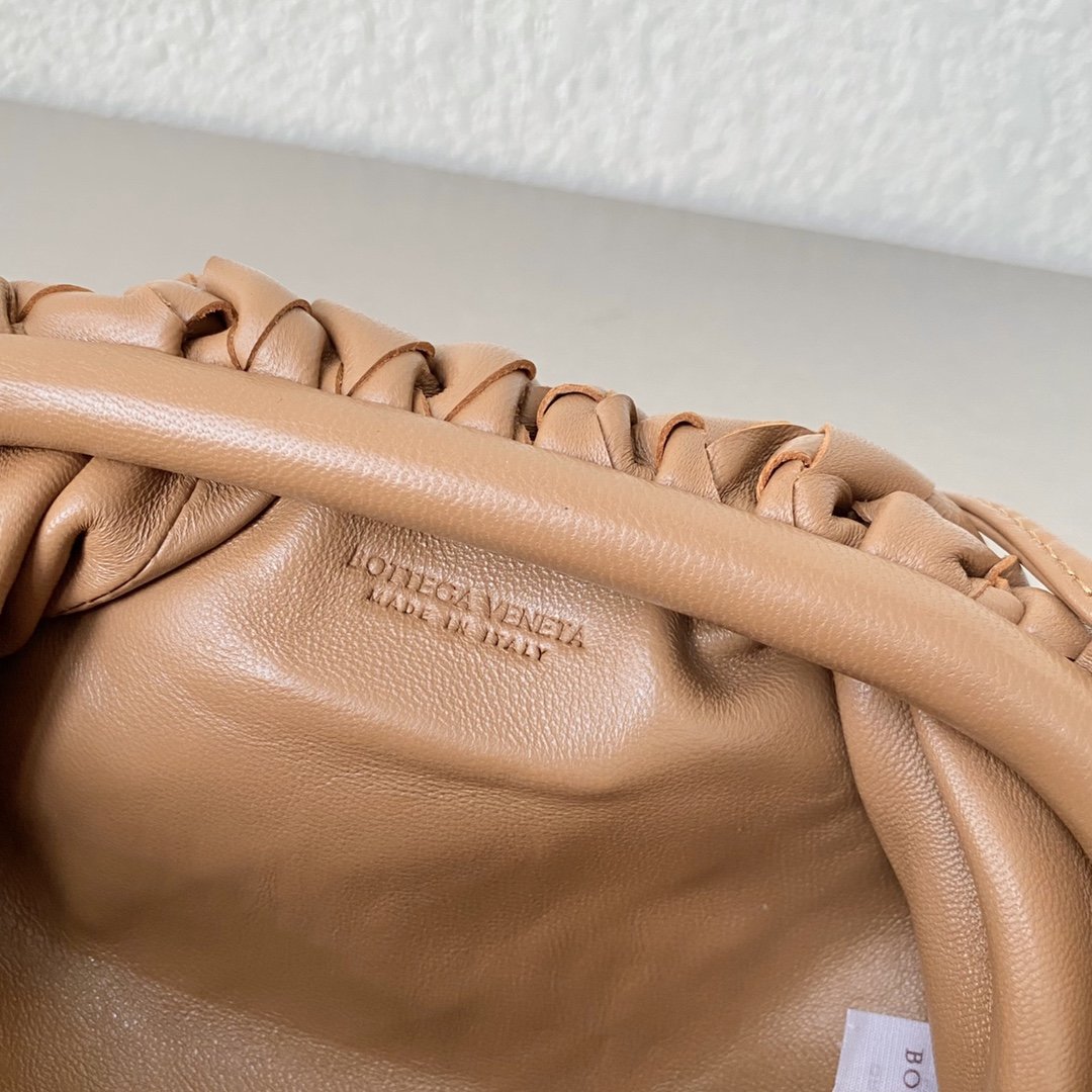 GLAMI Mini Pouch Caramel, For Women, Bags 8.6in/22cm 585852VCPP19850