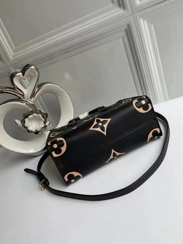 LOV2 Bags - Luxurious Bags  2541