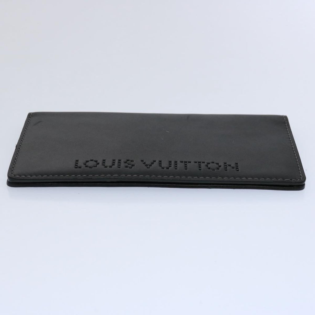 Louis Vuitton  Leather Wallet  ()